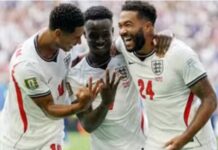 INGLATERRA ATROPELA FRANÇA EM JOGO HISTÓRICO DE 10 GOLS E GARANTE O TERCEIRO LUGAR