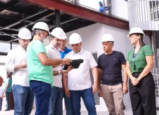 Governador Roberto Cidade entrega novo Hospital-Dia e Policlínica do Complexo Hospitalar Sul
