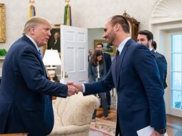 Governo Trump concede Green Card a Eduardo Bolsonaro; entenda o impacto da decisão