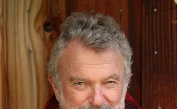 Sam Neill, ator de ‘Jurassic Park’, morre aos 78 anos