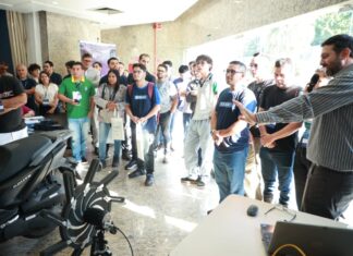 Mais de 100 participantes acompanharam demonstrações de Inteligência Artificial voltadas à indústria durante Siemens Day Aberto em Manaus