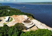 Prefeitura avança com novas frentes de obra no parque Encontro das Águas Rosa Almeida na oca, restaurante e áreas externas