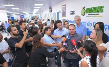 Governador Roberto Cidade visita Hospital Francisca Mendes e conhece tecnologia utilizada em cirurgias cardíacas pediátricas