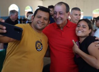 Em Itapiranga e Silves, Omar apresenta plano para regionalizar saúde, construir maternidades e hospital regional em Itacoatiara