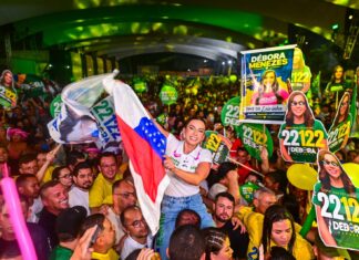 Com mais de 15 mil pessoas no Tarumã Fest, Débora Menezes lança campanha e reafirma compromisso com a defesa das crianças, famílias e das mulheres do AM