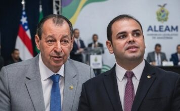 UFC BARÉ continua: Roberto Cidade rebate ataques de Omar Aziz e acusa senador de desespero (VÍDEO)