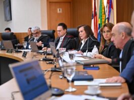 TCE-AM reprova contas de ex-prefeito de Careiro e determina devolução de R$ 393 mil