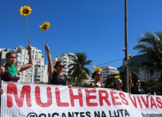 Mulheres vão às ruas pela votação do PL da Misoginia