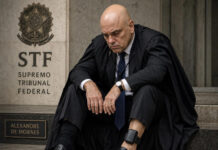 Aliado de Trump publica imagem de Moraes com tornozeleira e cita caso Master