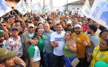 Em Codajás, Wilson Lima aponta expansão da UTI aérea como avanço que encurtou distâncias para salvar vidas