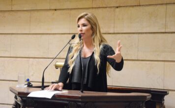 Polícia prende ex-vereadora Veronica Costa, condenada por tortura