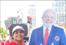 Mobilização e diálogo nas ruas: Anne Moura participa de ato nacional em apoio à reeleição de Lula em Manaus