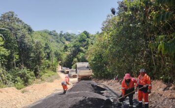 Prefeitura de Manaus pavimenta ladeira do ramal União com 80 toneladas de asfalto e transforma acessibilidade da via