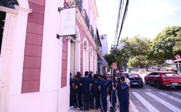 ‘#SouManaus 2026’ segue com programação cultural no centro histórico até sábado
