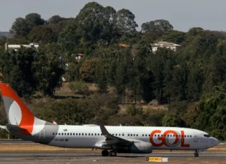 Avião da GOL faz pouso de emergência após decolagem em Goiânia