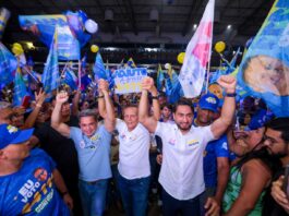 Adjuto Afonso encerra campanha ao lado de lideranças em Manaus