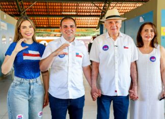 Roberto Cidade vota em Manaus e afirma confiança na chegada ao segundo turno