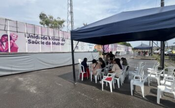 Unidades Móveis da prefeitura fortalecem prevenção do câncer de mama em ação itinerante