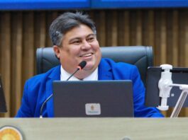 No Dia do Servidor Público, presidente David Reis parabeniza profissionais da Câmara Municipal de Manaus com homenagens e valorização
