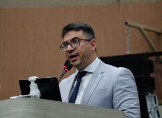 Rodrigo Guedes cobra investigação de recursos públicos destinados ao combate às queimadas no Amazonas